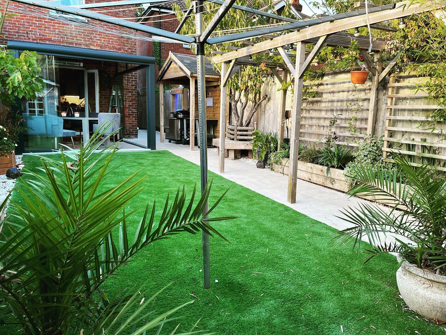 Hard landscaped project by Verence